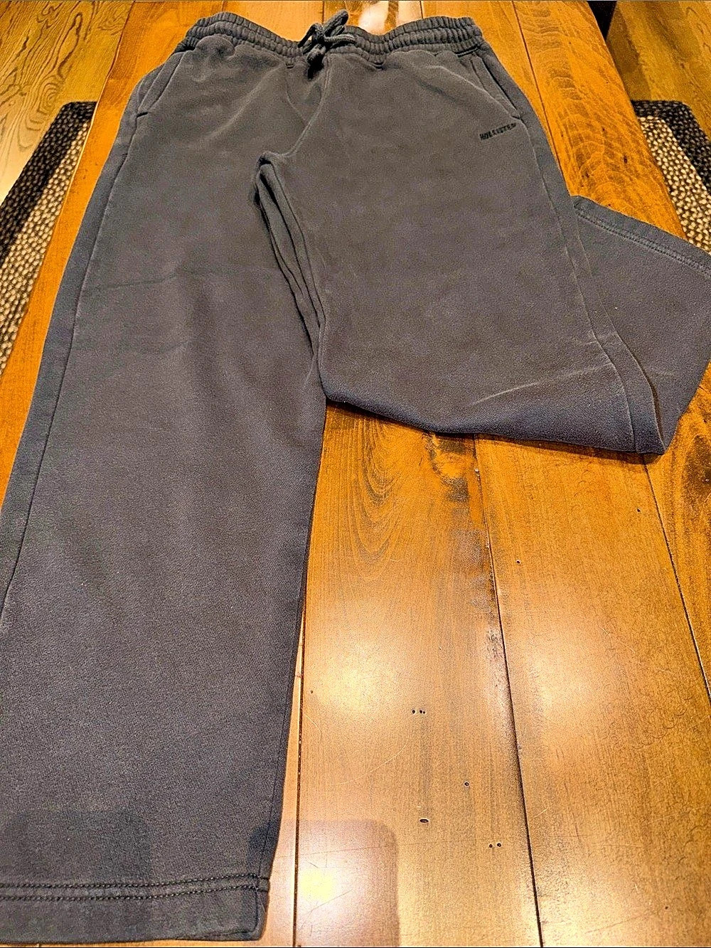 Hollister Black Jogger Sweatpants Size Small